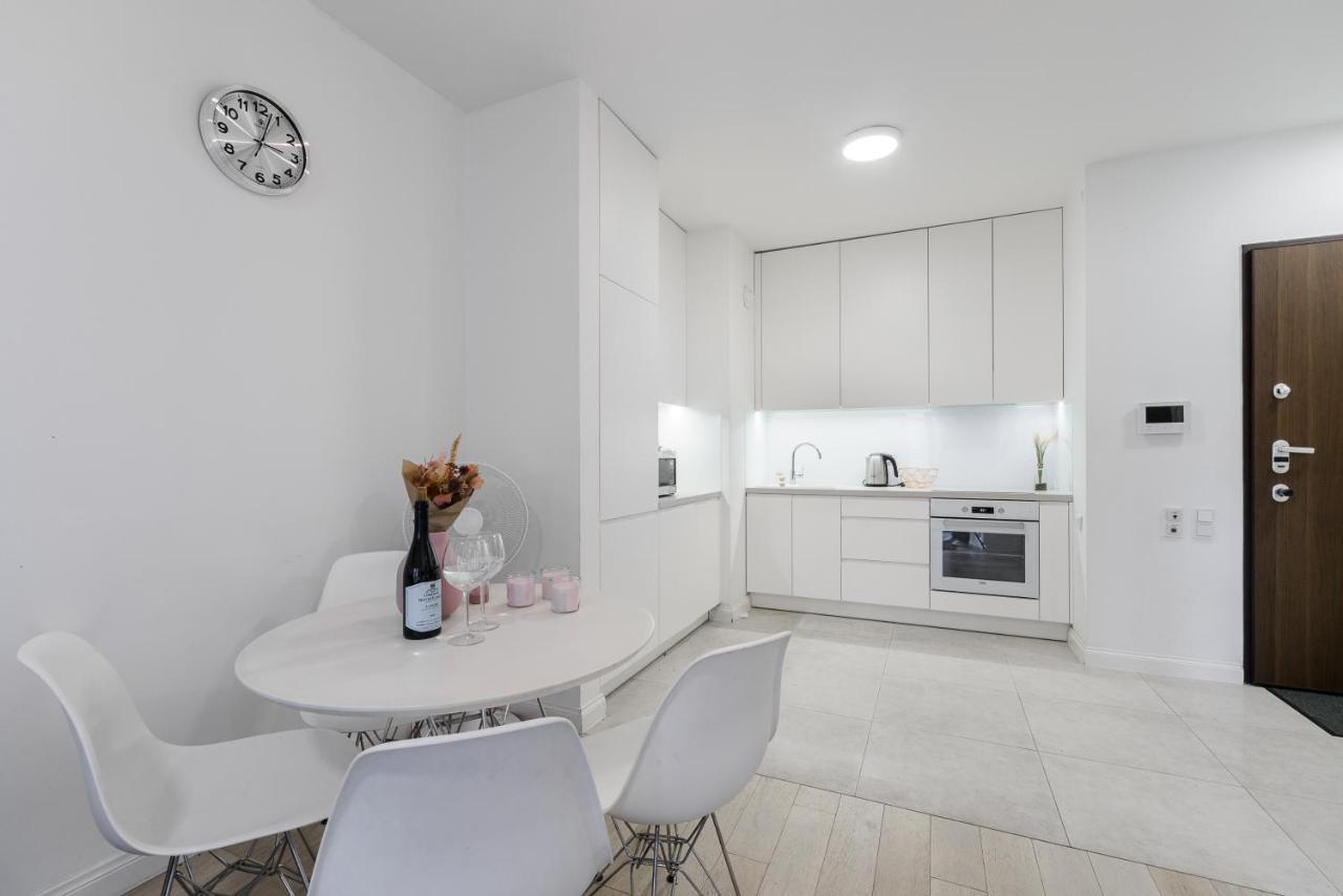 Luxury Apartments On Grzybowska Street In Βαρσοβία Εξωτερικό φωτογραφία