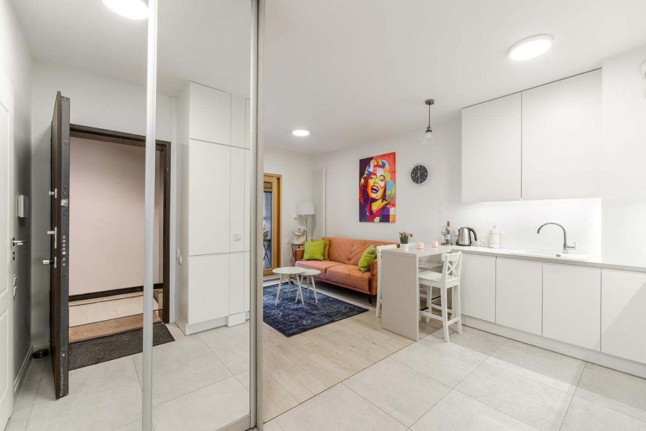 Luxury Apartments On Grzybowska Street In Βαρσοβία Εξωτερικό φωτογραφία